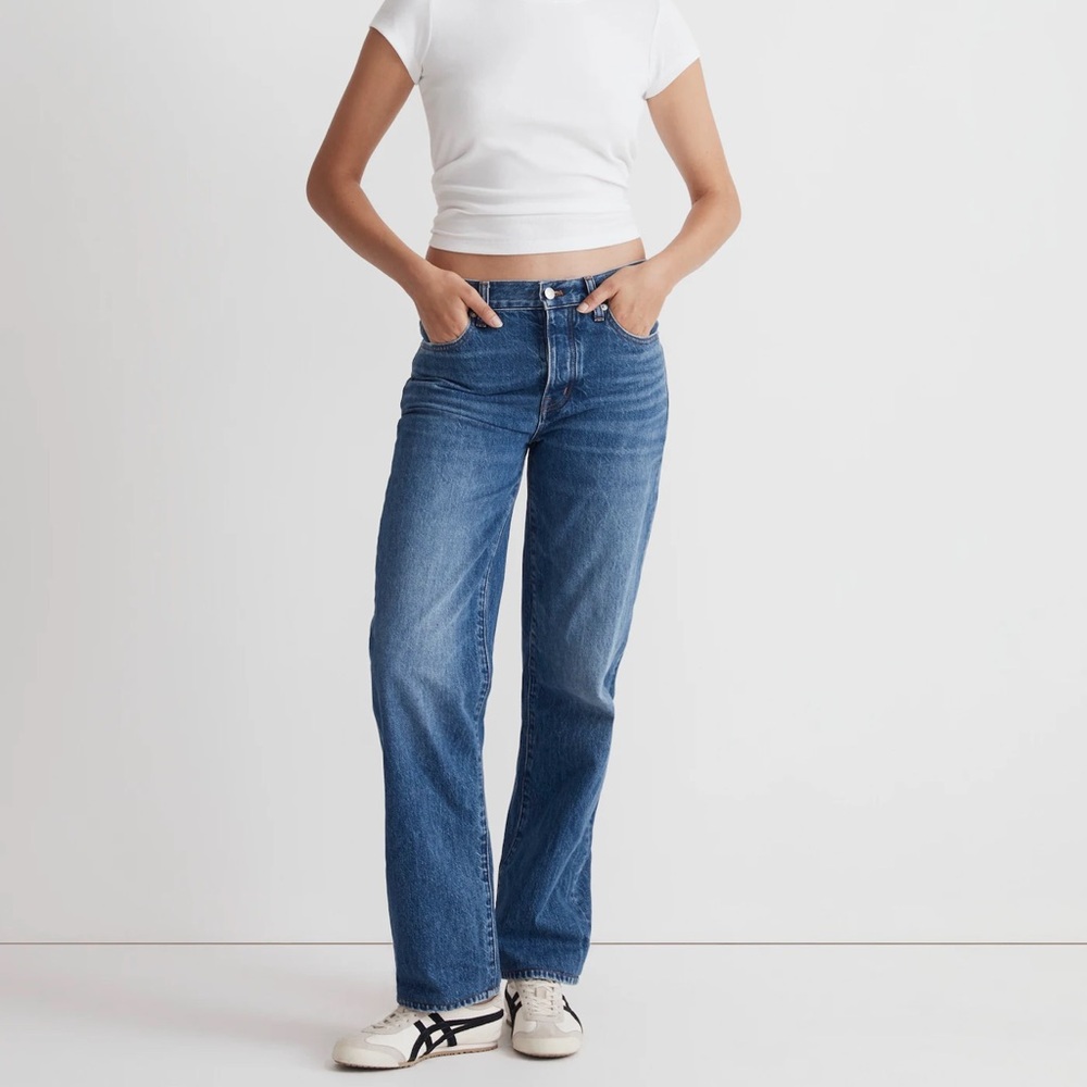 Madewell Low-Slung Straight Jeans in Palmina Wash